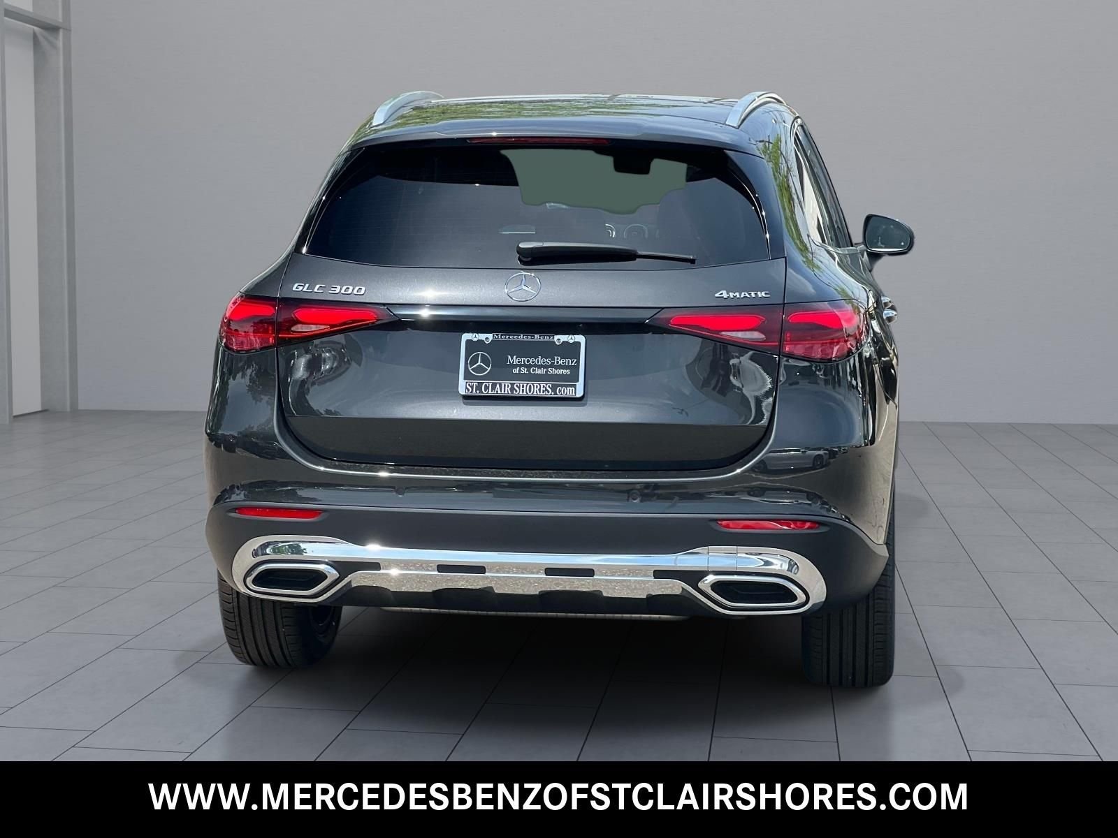 New 2026 Graphite Grey Metallic Mercedes-Benz GLC 300 image 5