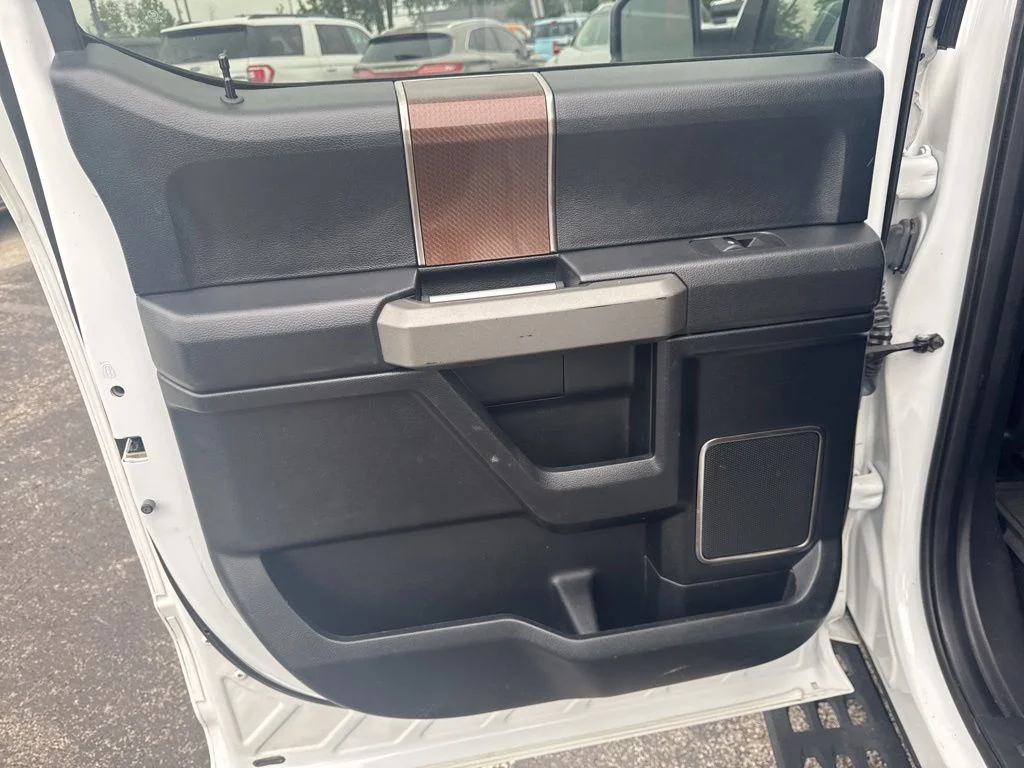 Used 2018 White Ford Raptor image 33
