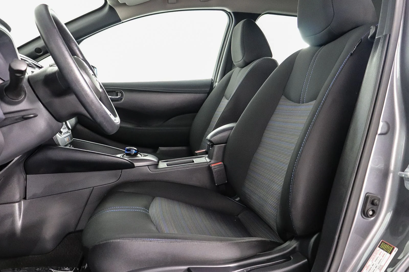 Used 2025 Gray Nissan S image 18