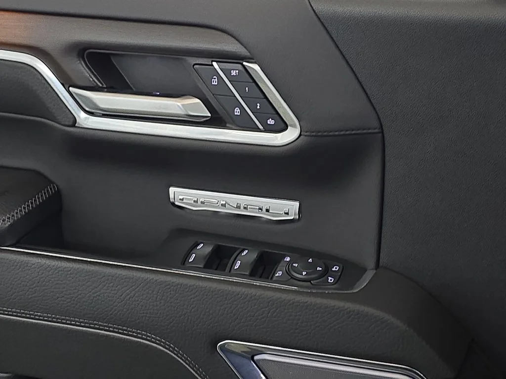 Used 2024 Black GMC Denali image 30