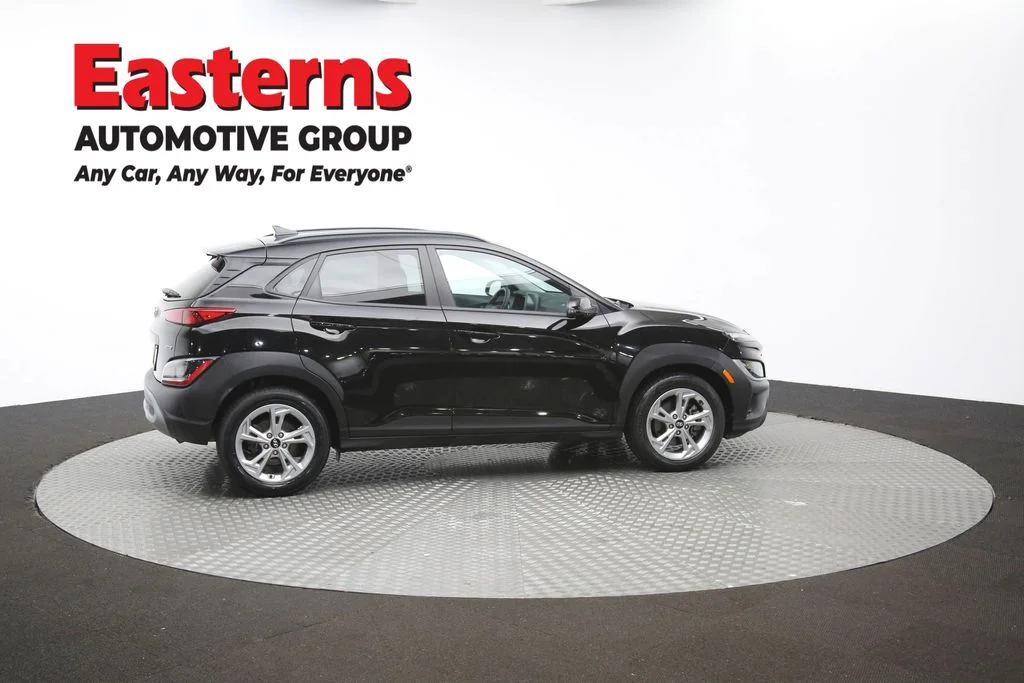 Used 2023 Black Hyundai SEL image 42