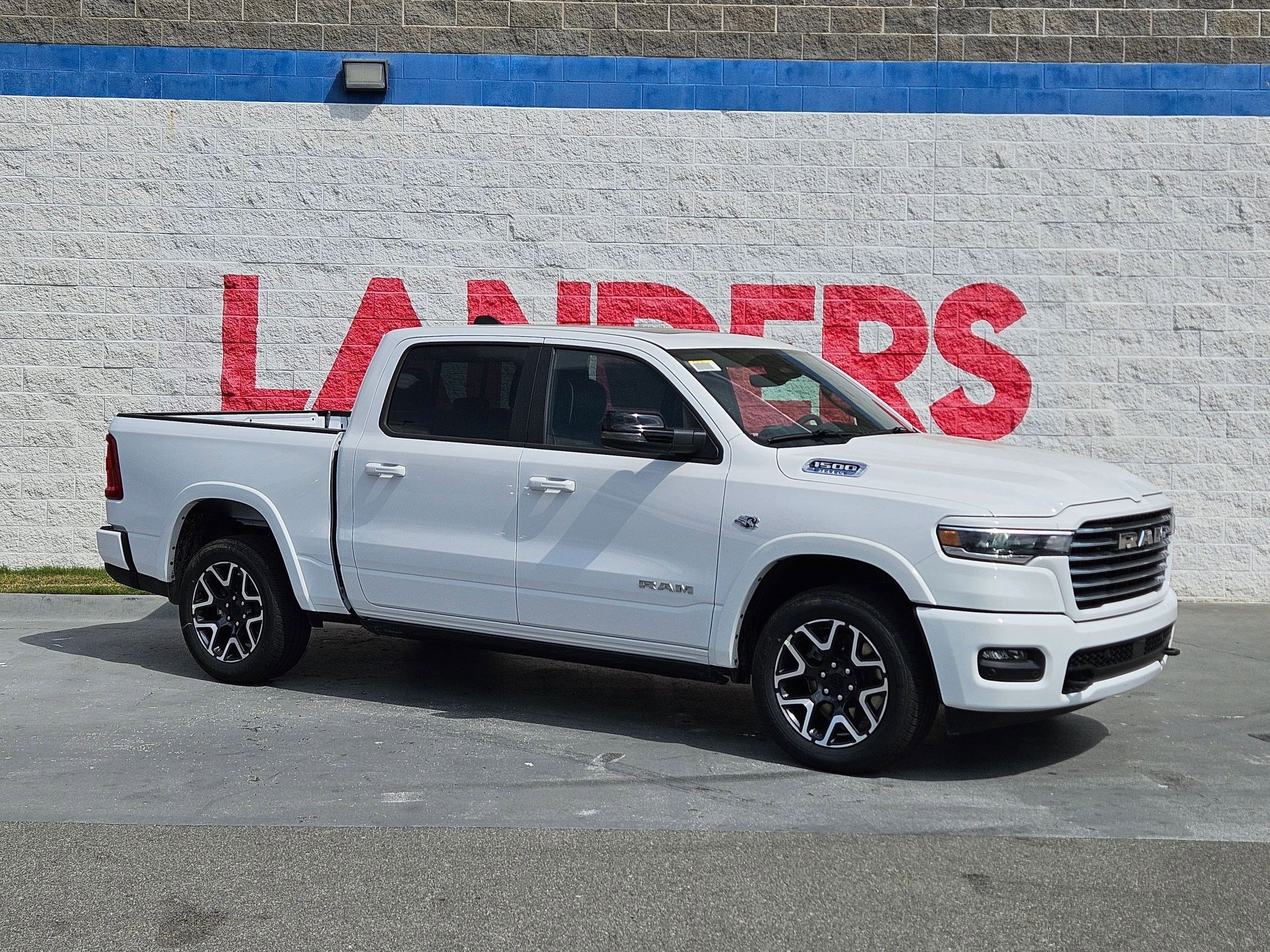 2026 RAM 1500 Laramie 4x4 Crew Cab 5'7's photo