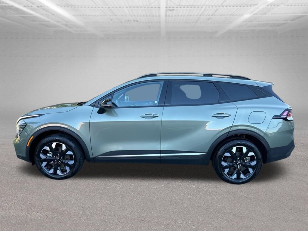 Used 2024 Green Kia X-Line image 2