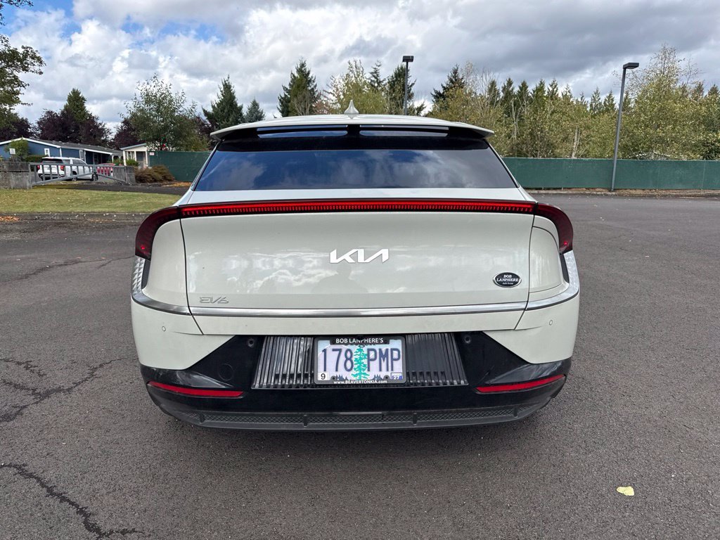 Used 2023 Glacier Kia Wind image 6