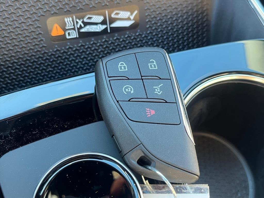 New 2026 Mosaic Black Metallic Chevrolet ACTIV image 24