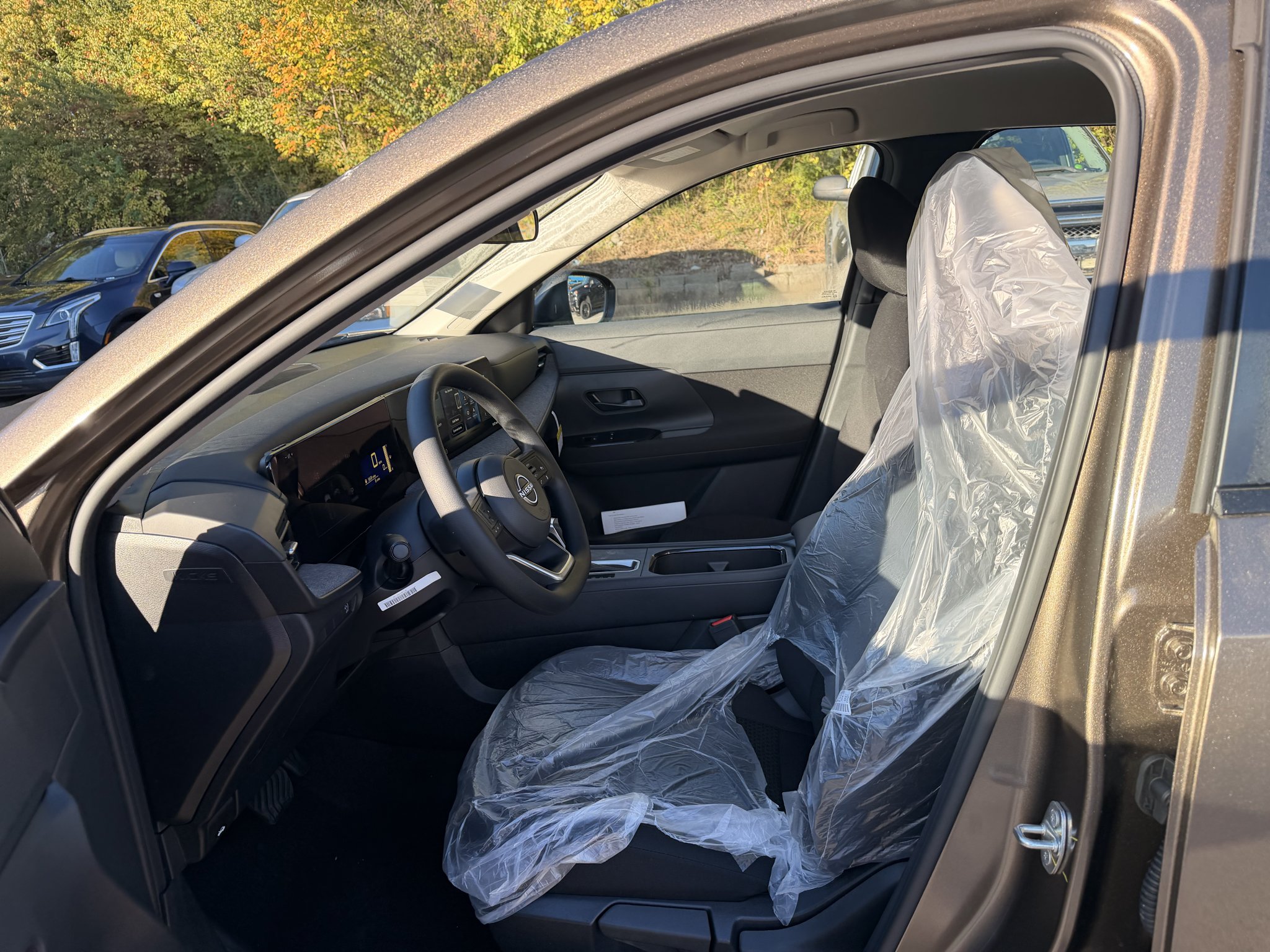 New 2027 Canyon Bronze Metallic Nissan S image 5