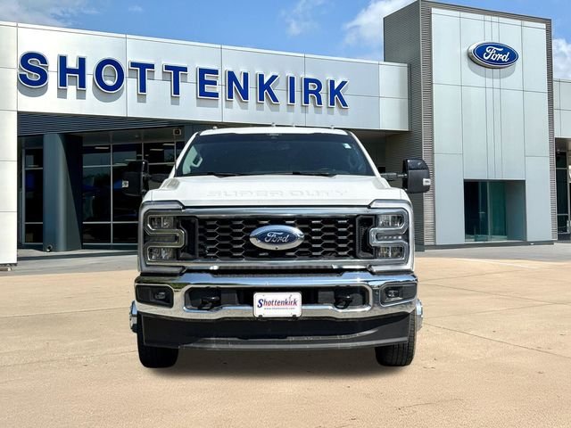 Used 2026 White Ford Lariat image 2