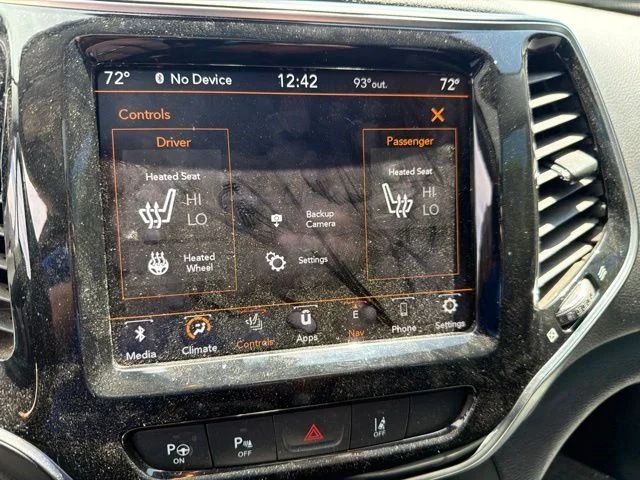 Used 2019 Red Jeep Limited image 16