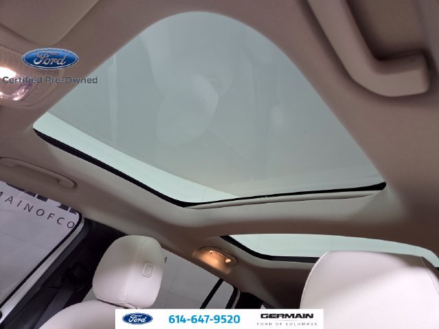Certified Used 2023 Polar White Mercedes-Benz GLB 250 image 34