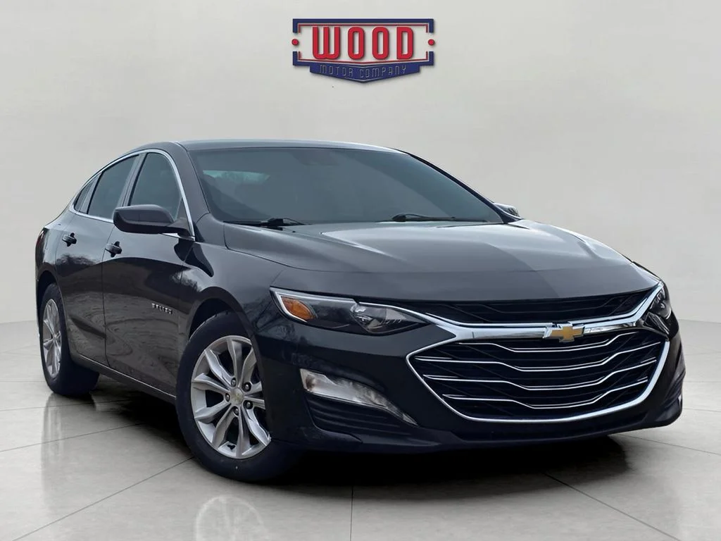 Used 2023 Mosaic Black Metallic Chevrolet LT image 1