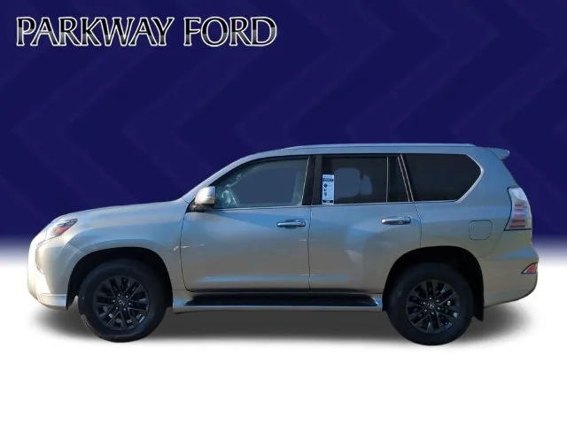 Used 2023 Silver Lexus 460 image 2
