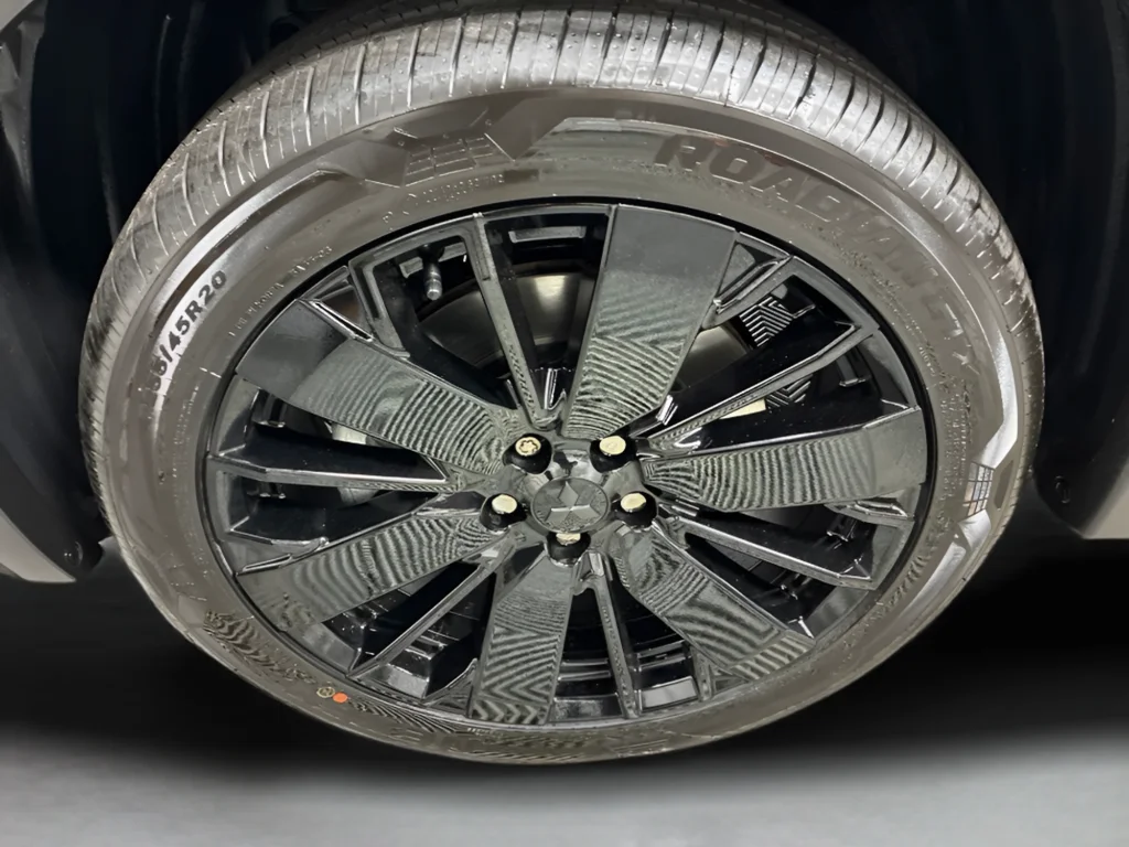 New 2026 Graphite Gray Mitsubishi LE 1.5T S-AWC image 39