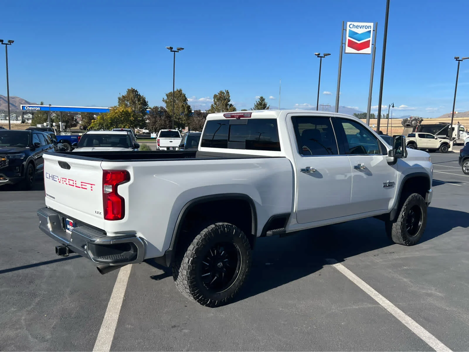 Used 2021 Summit White Chevrolet LTZ image 7