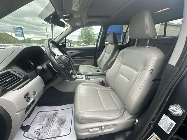 Certified Used 2022 Modern Steel Metallic Honda RTL-E image 15