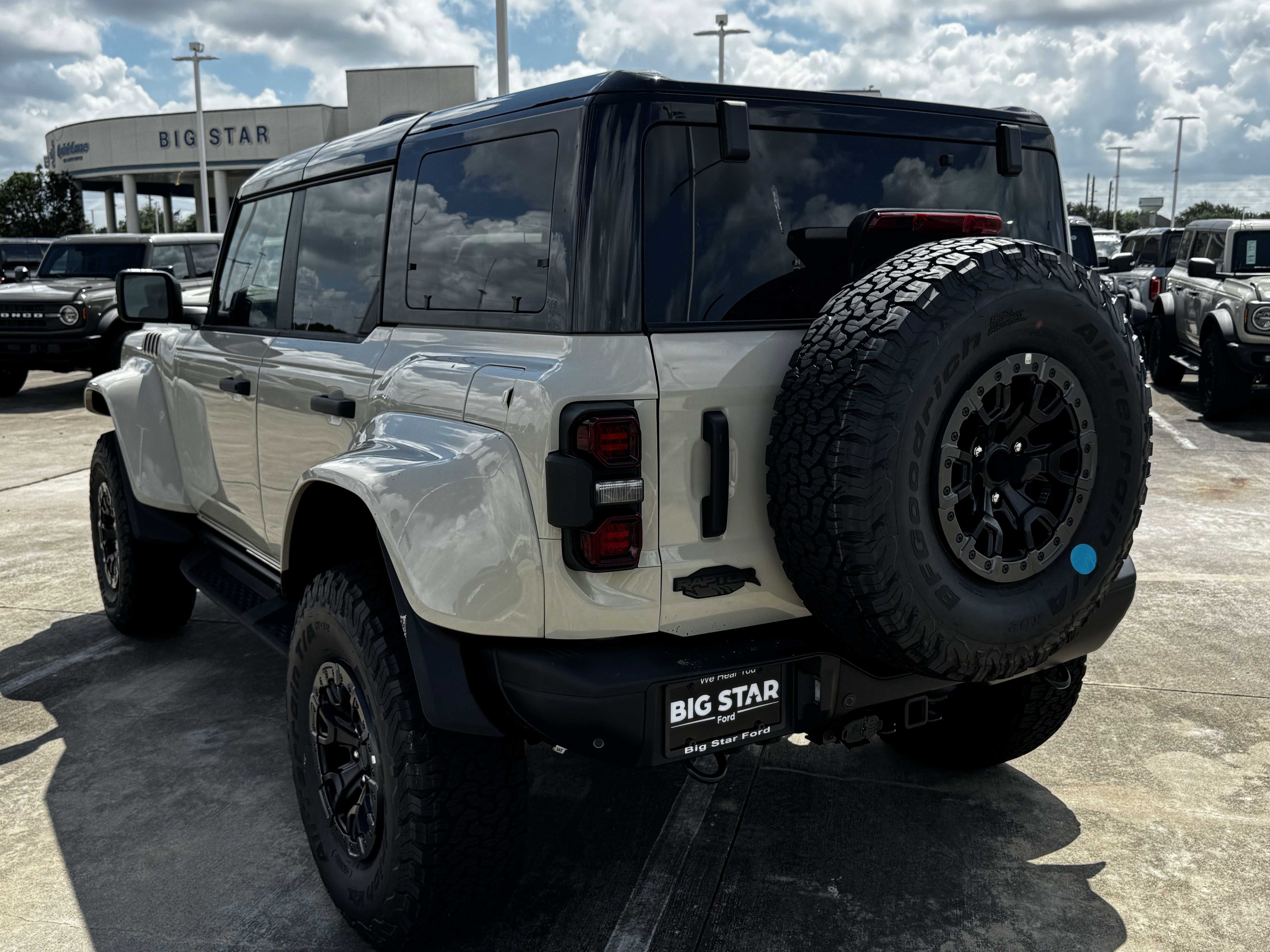 New 2026 Desert Sand Ford Raptor image 7
