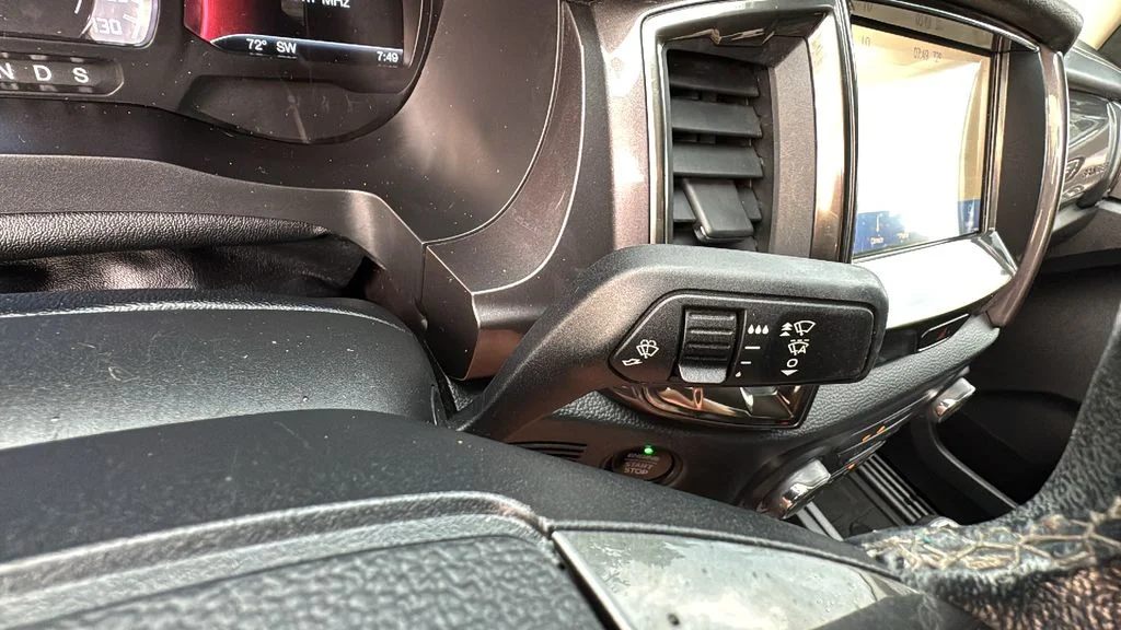 Used 2019 Red Ford Lariat image 19