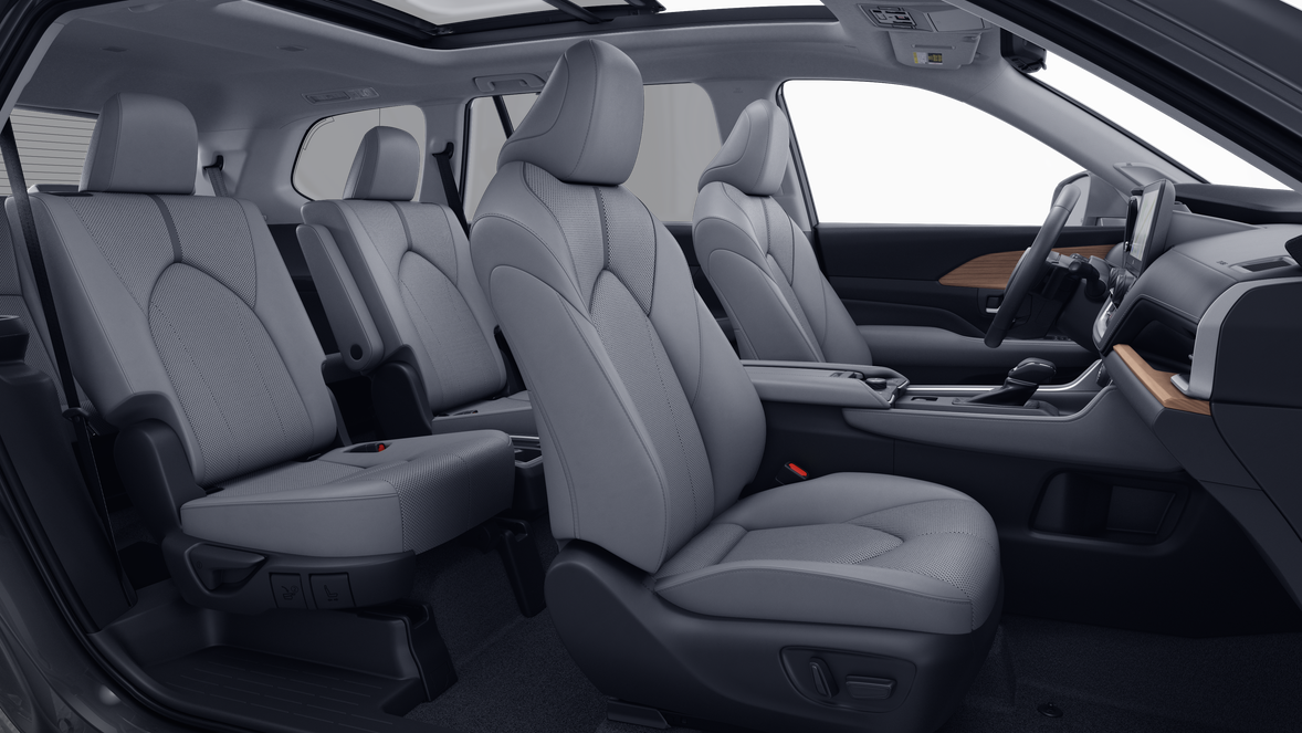 New 2026 Wind Chill Pearl Toyota Platinum image 28