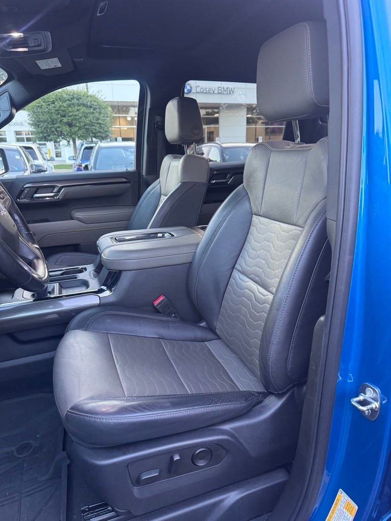 Used 2022 Blue Chevrolet ZR2 image 7