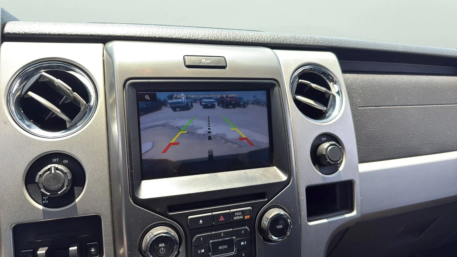 Used 2013 Gray Ford FX2 image 13