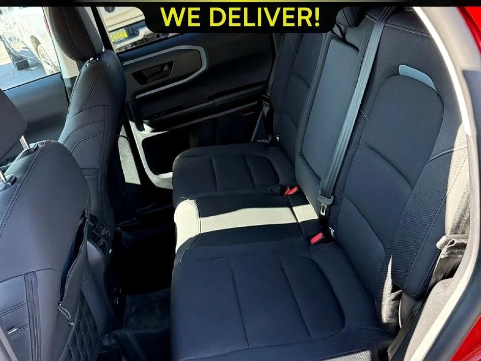 Used 2023 Red Ford Badlands image 12