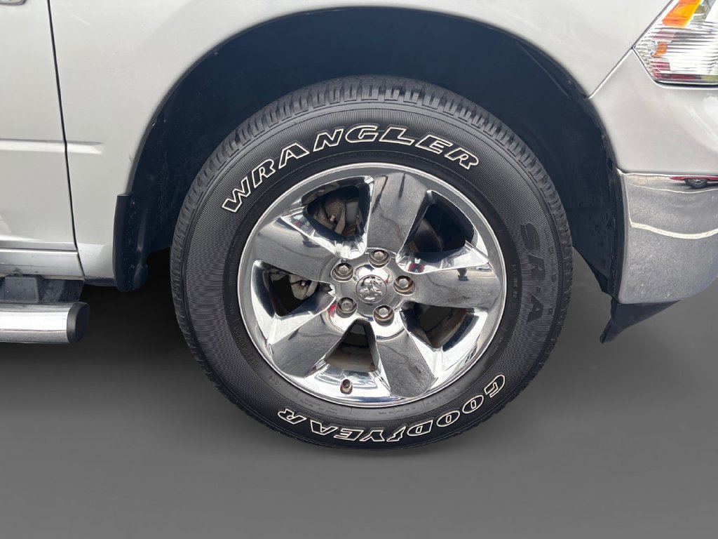 Certified Used 2018 Silver Ram Big Horn image 16