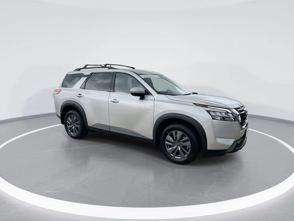 Used 2024 Silver Nissan SV image 2