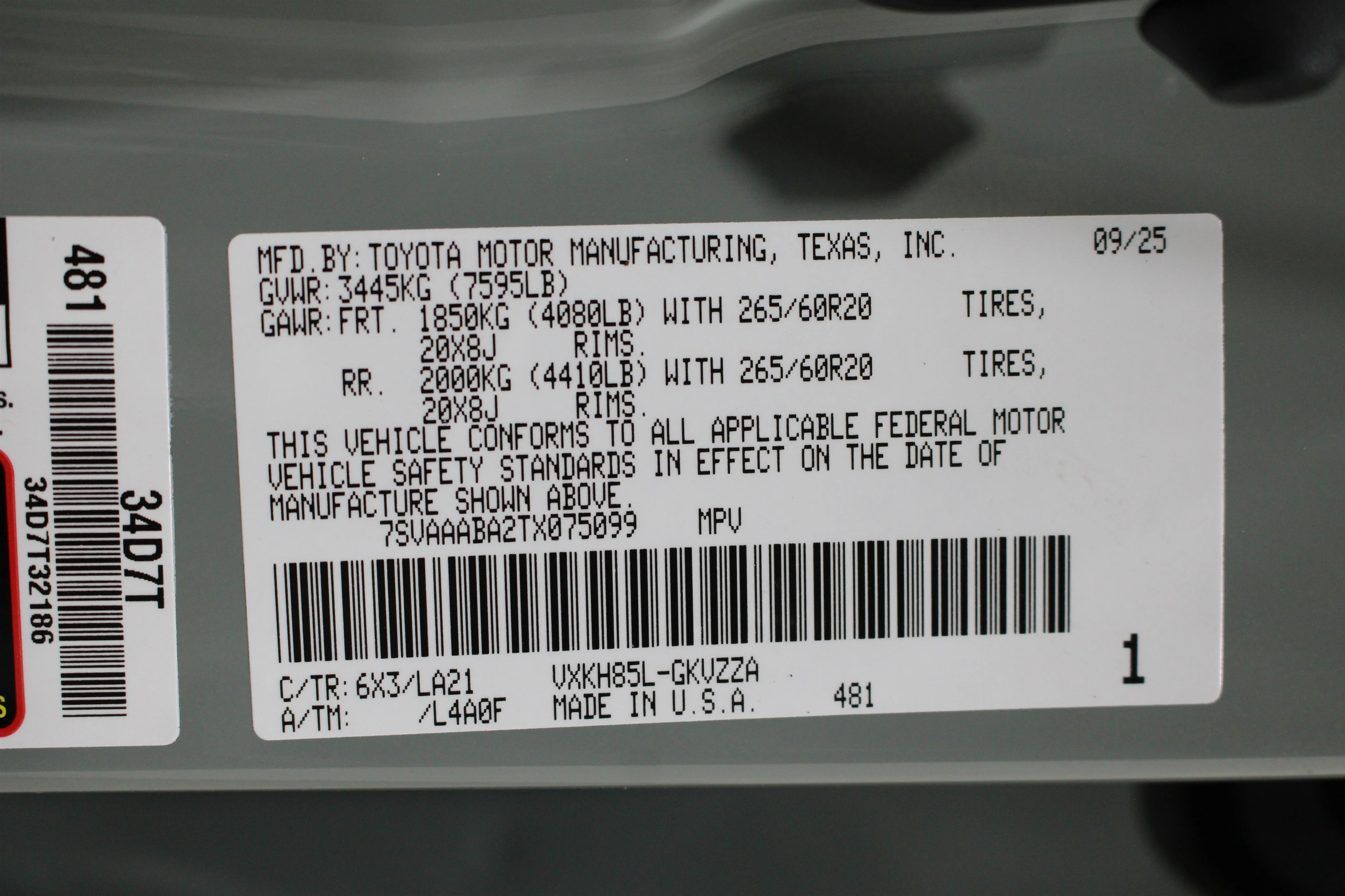 2026 Toyota Sequoia Platinum - Photo 48