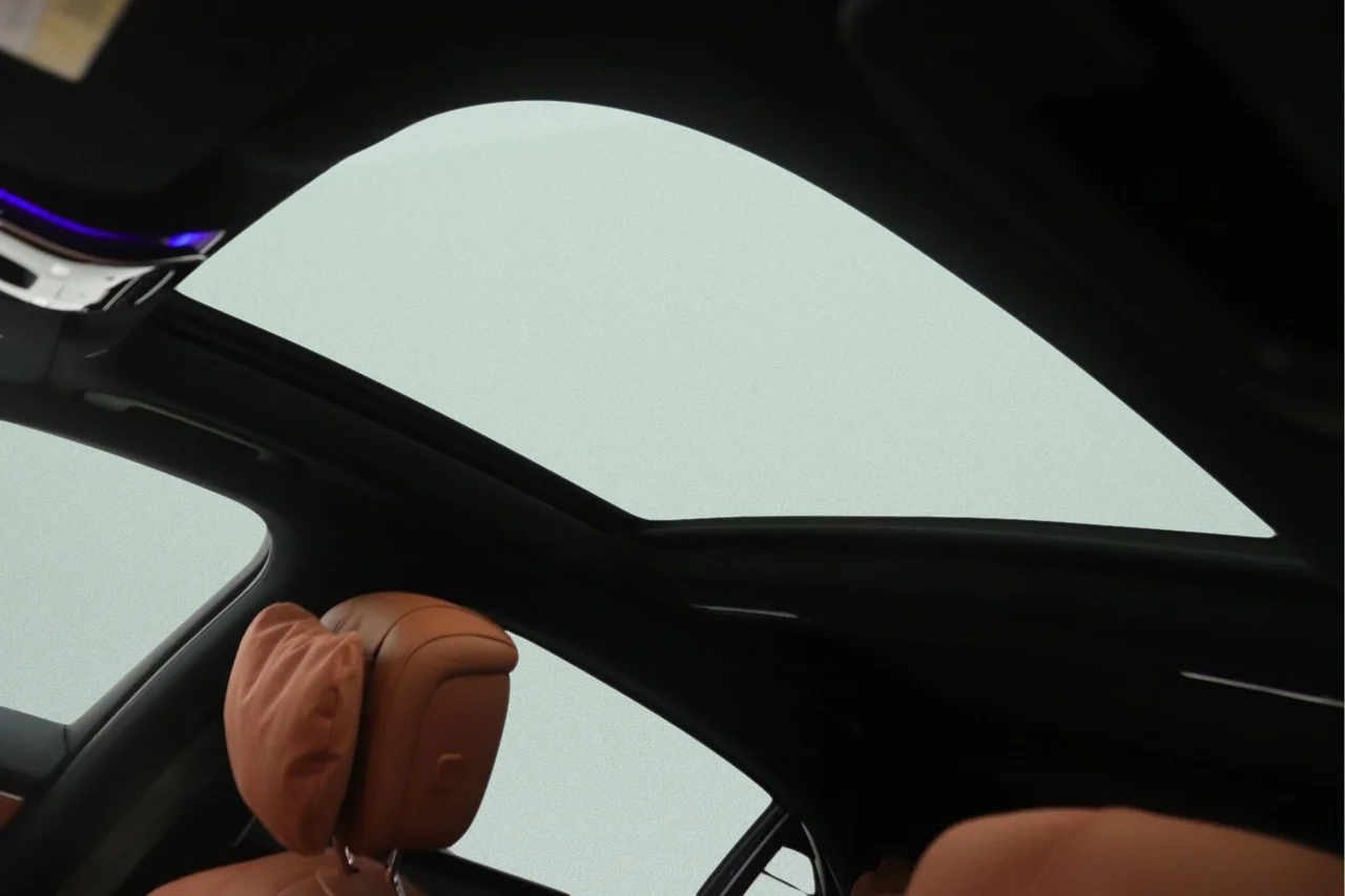 New 2026 Obsidian Black Metallic Mercedes-Benz S 580 4MATIC® image 11