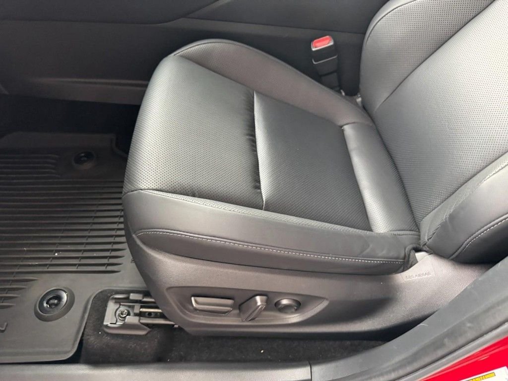 Used 2025 Red Toyota Platinum image 18