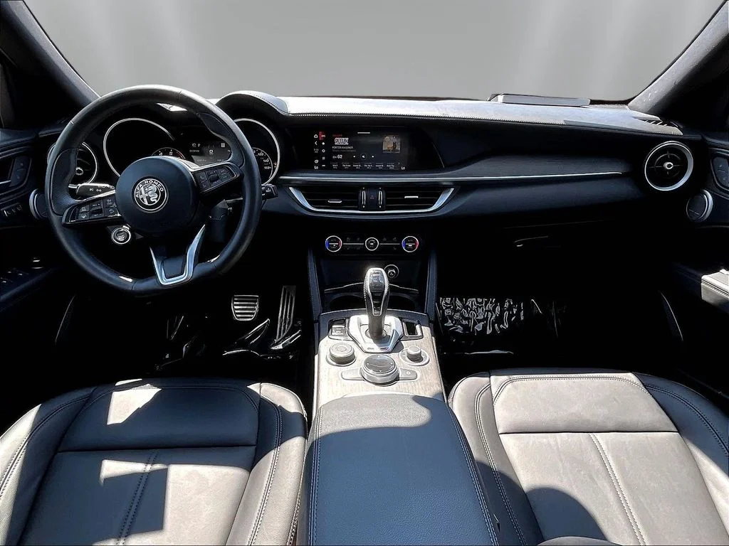 Used 2023 Gray Metallic Alfa Romeo Ti image 7
