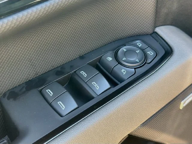 Used 2022 Sand Dune Metallic Chevrolet ZR2 image 19