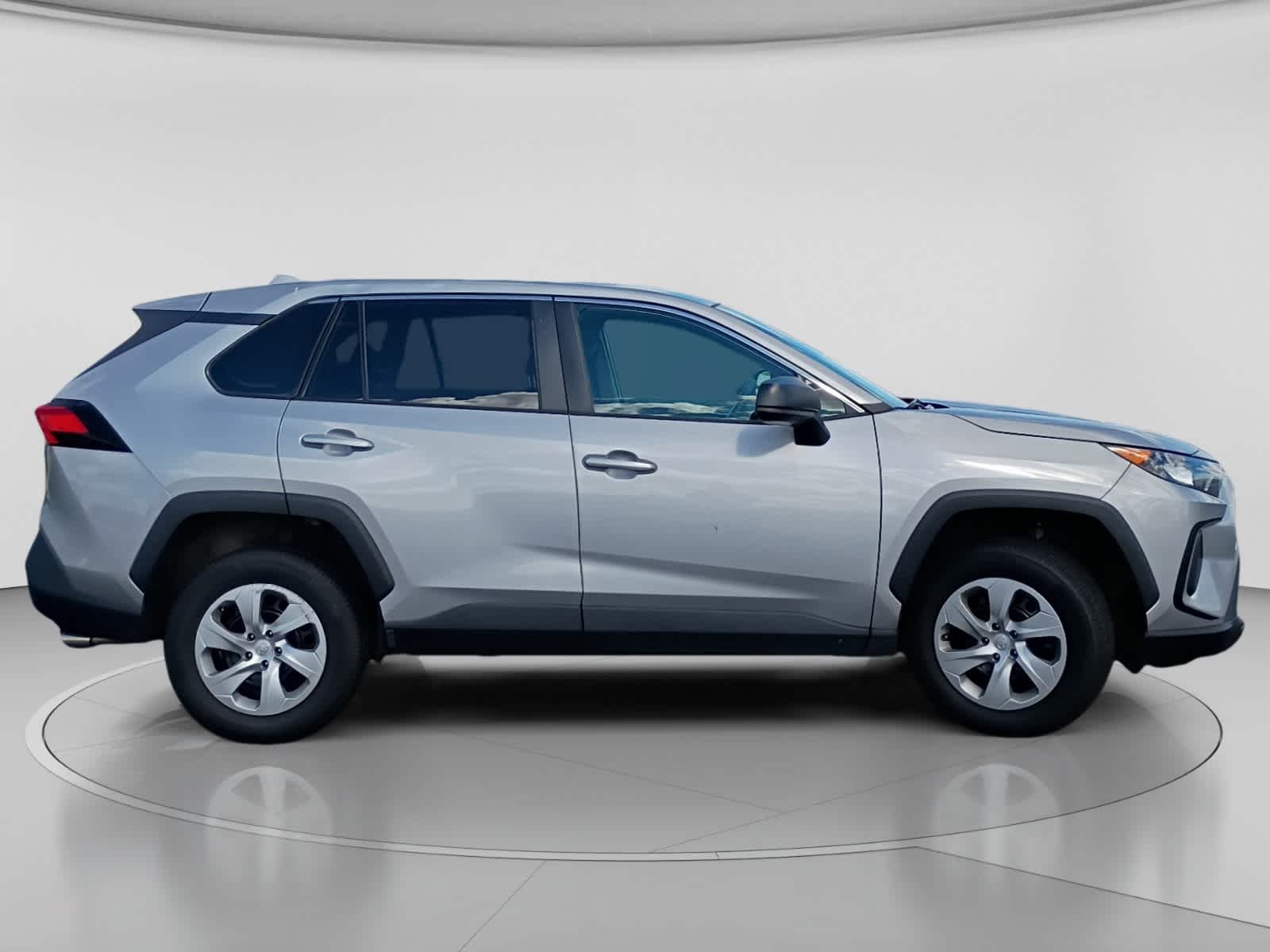 Used 2022 Silver Sky Metallic Toyota LE image 2