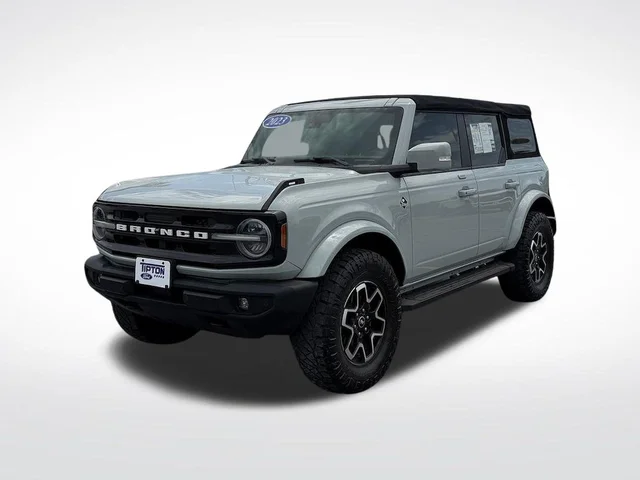 2023 Ford Bronco Outer Banks