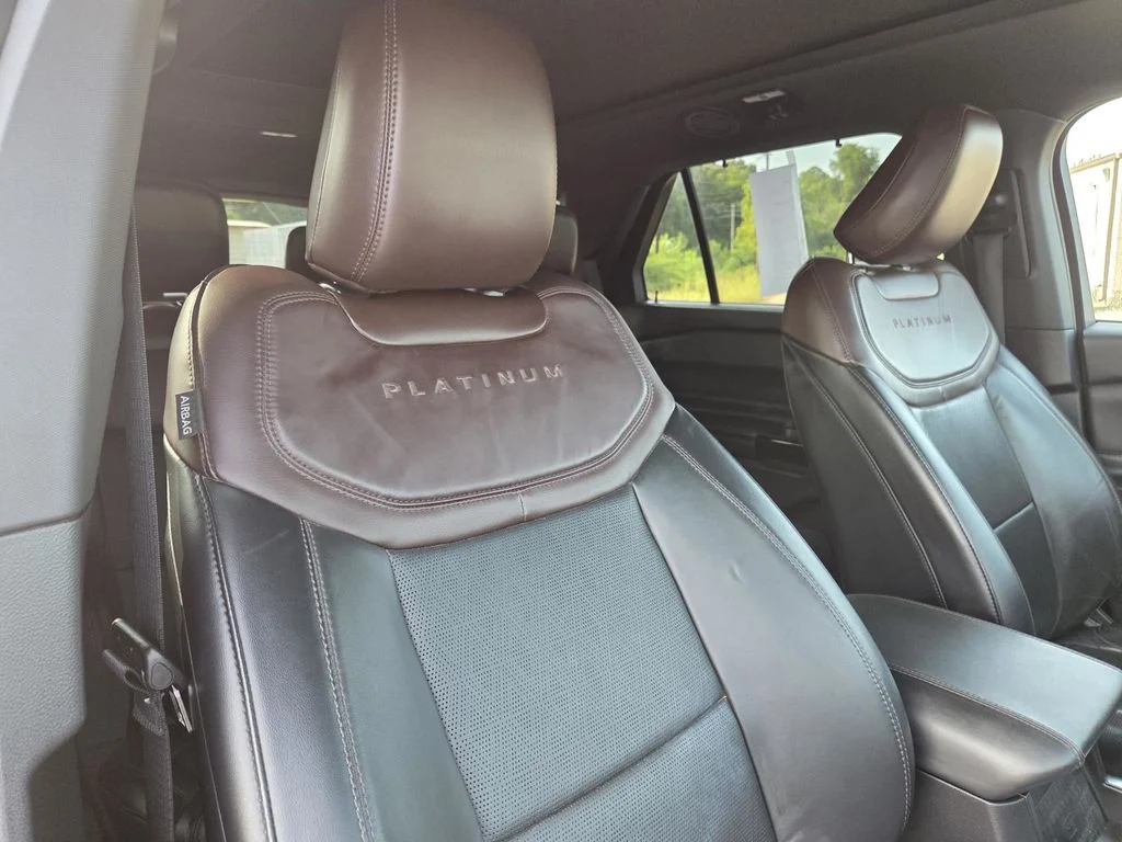 Used 2021 Gray Metallic Ford Platinum image 36