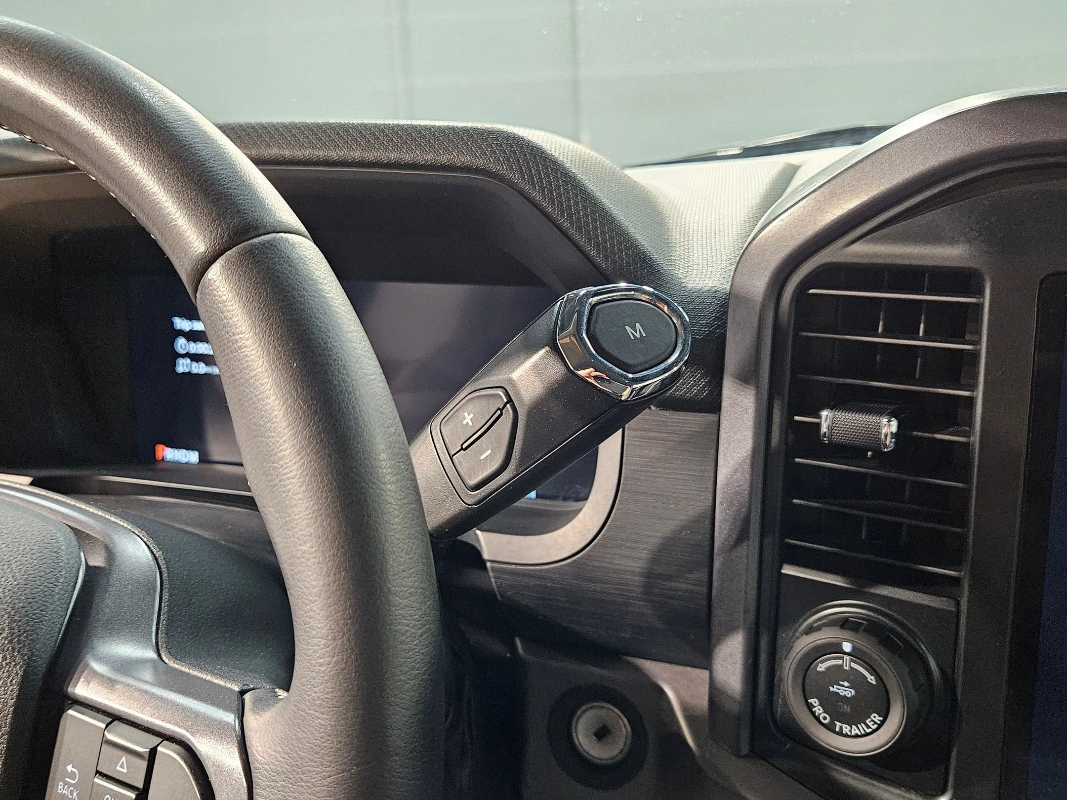 2024 Ford F-150 XLT - Photo 32