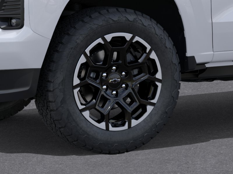New 2026 Summit White Chevrolet Z71 image 10