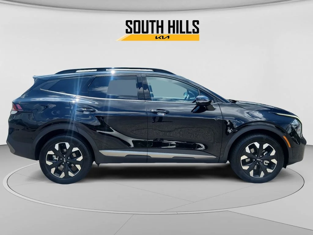 Used 2024 Black Kia X-Line image 6