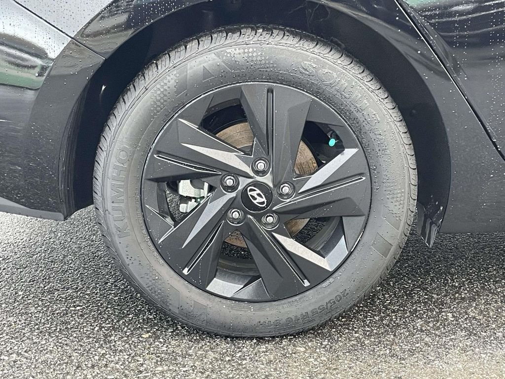 2023 Hyundai Elantra Blue - Photo 31