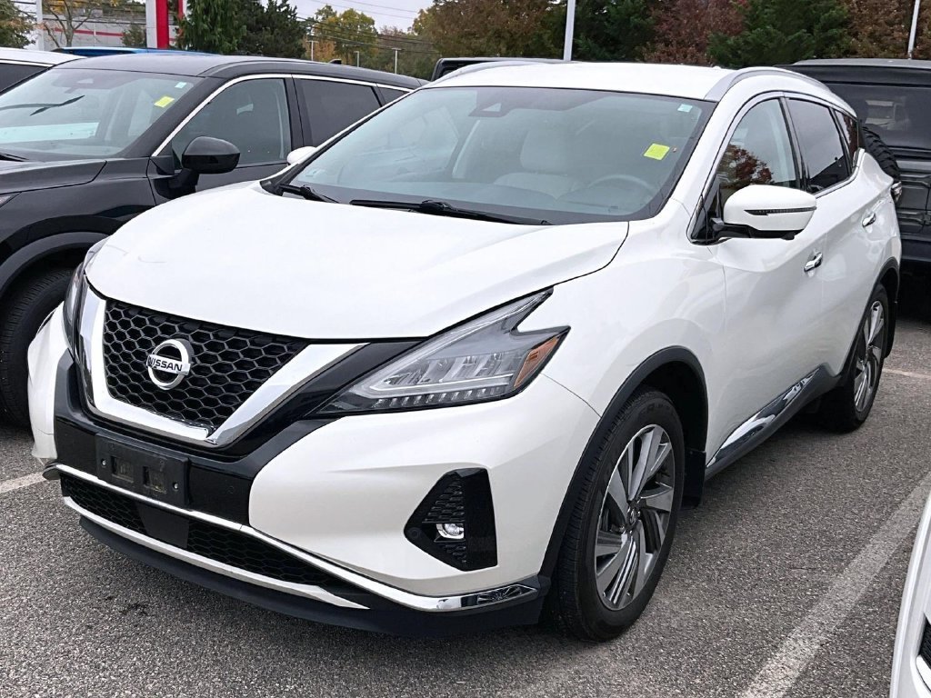 Certified Used 2020 White Nissan SL image 3