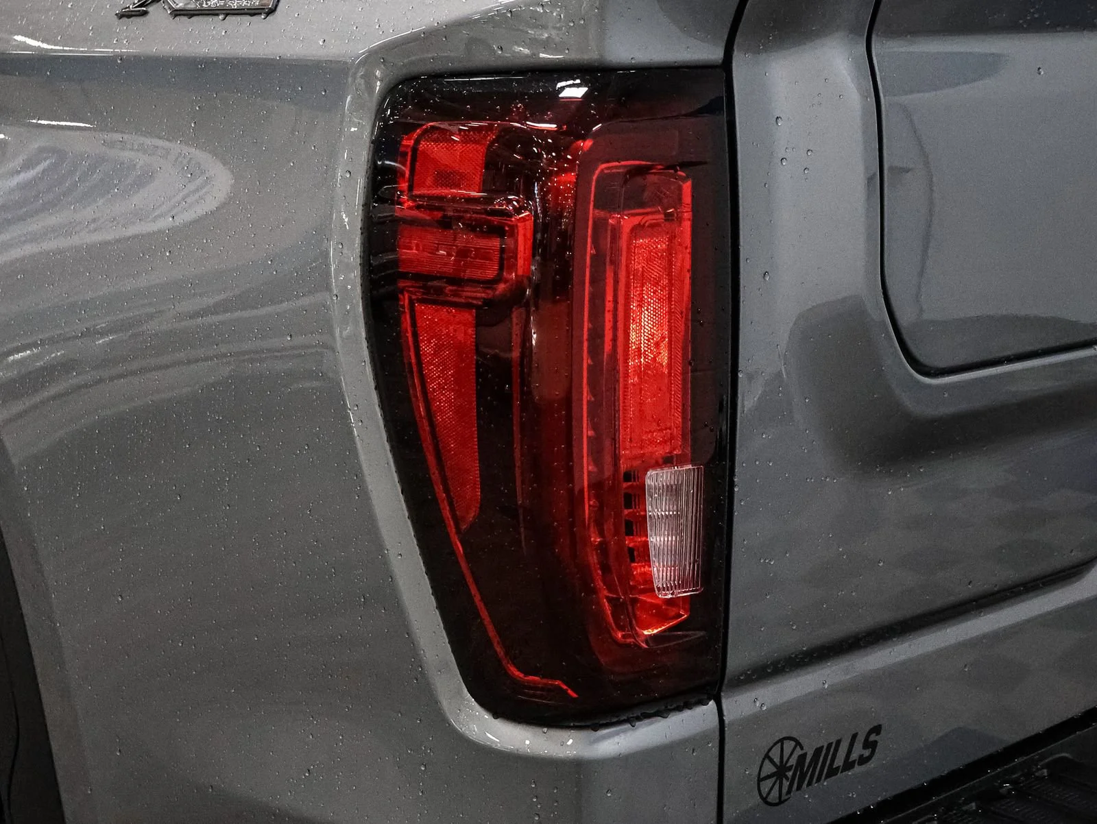 2026 GMC Sierra 1500 SLT - Photo 15