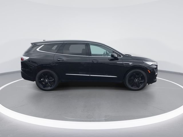 Used 2024 Black Buick Essence image 9