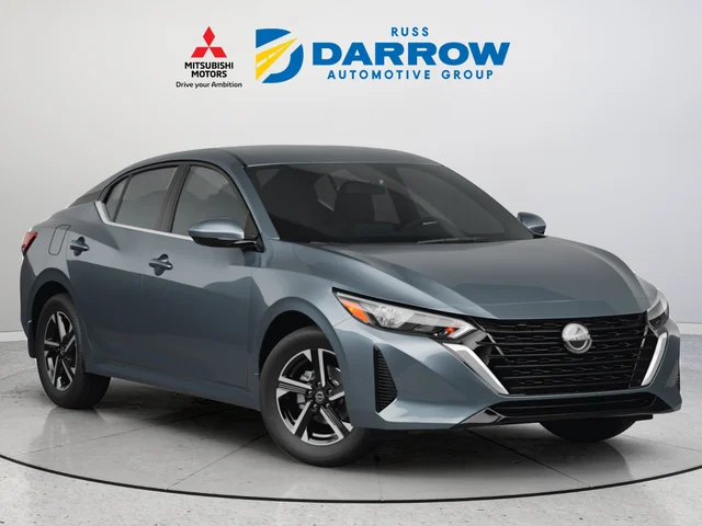 Used 2024 Gray Nissan SV image 7