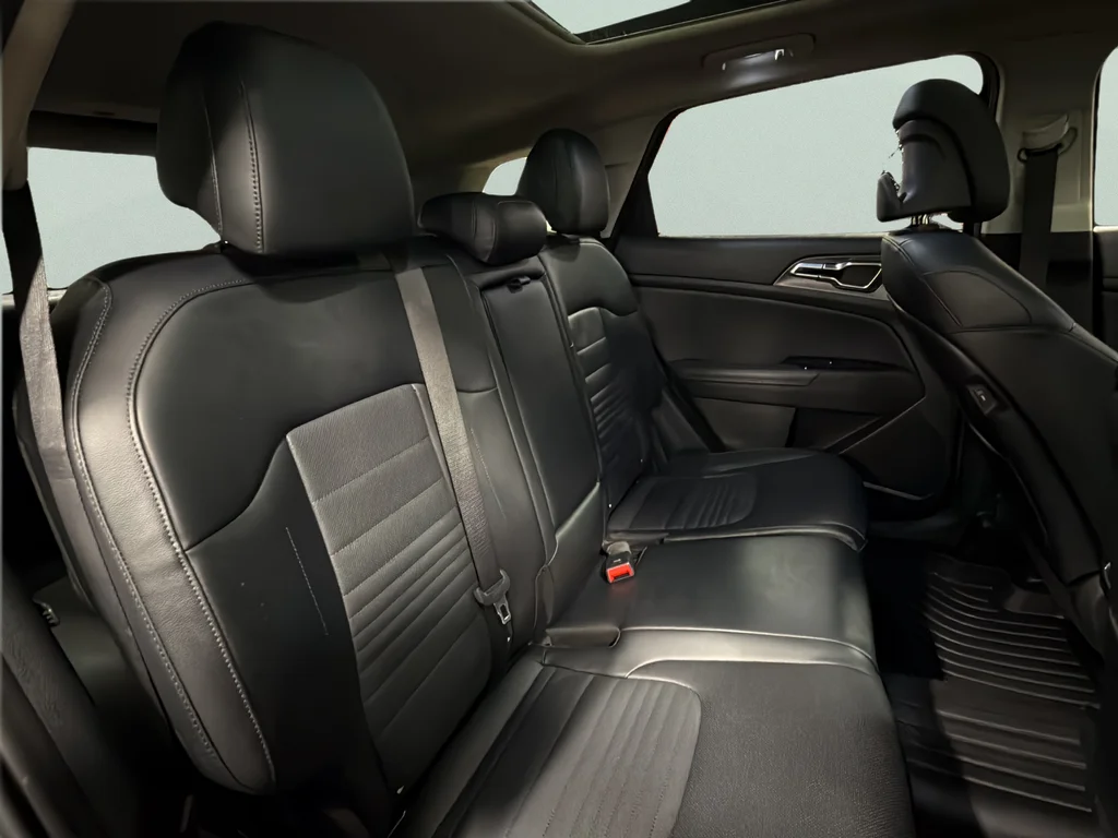 Used 2023 Gravity Gray Kia SX-Prestige image 21
