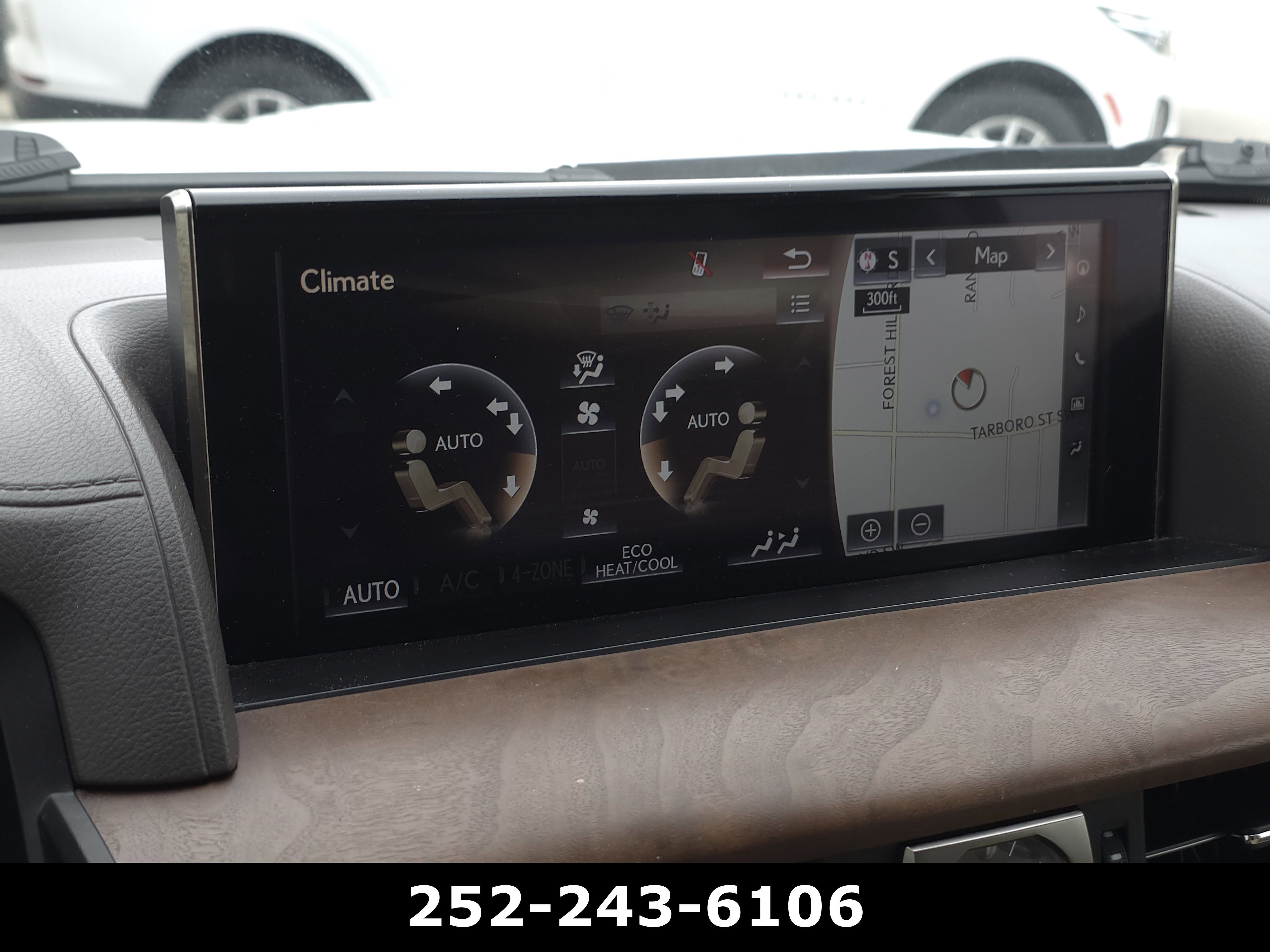 Used 2016 Starfire Pearl Lexus 570 image 20