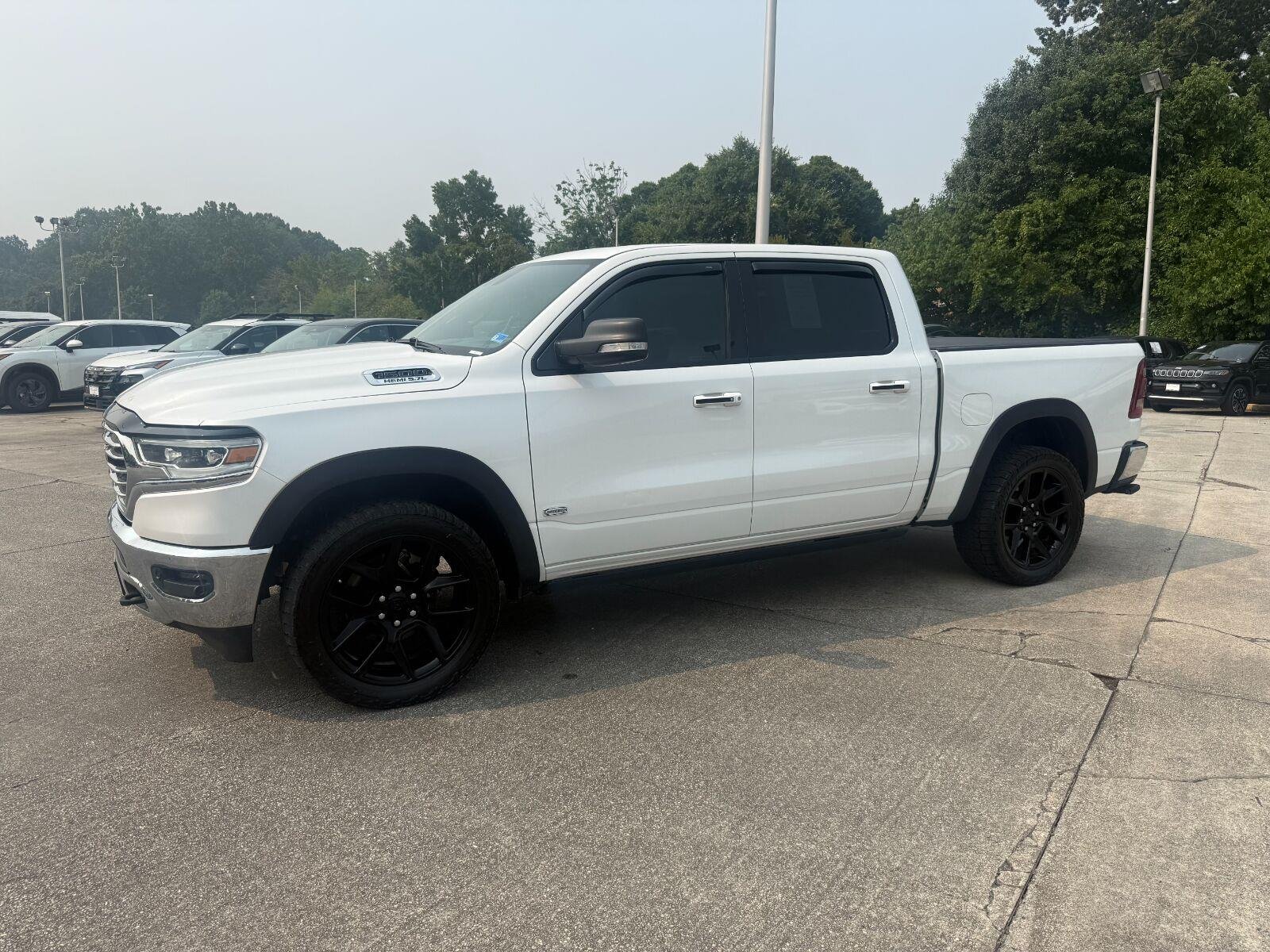 Used 2019 Ivory White Tri-Coat Pearlcoat Ram Longhorn image 2