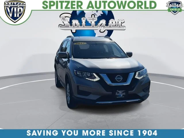 Used 2017 Gray Nissan SV image 3