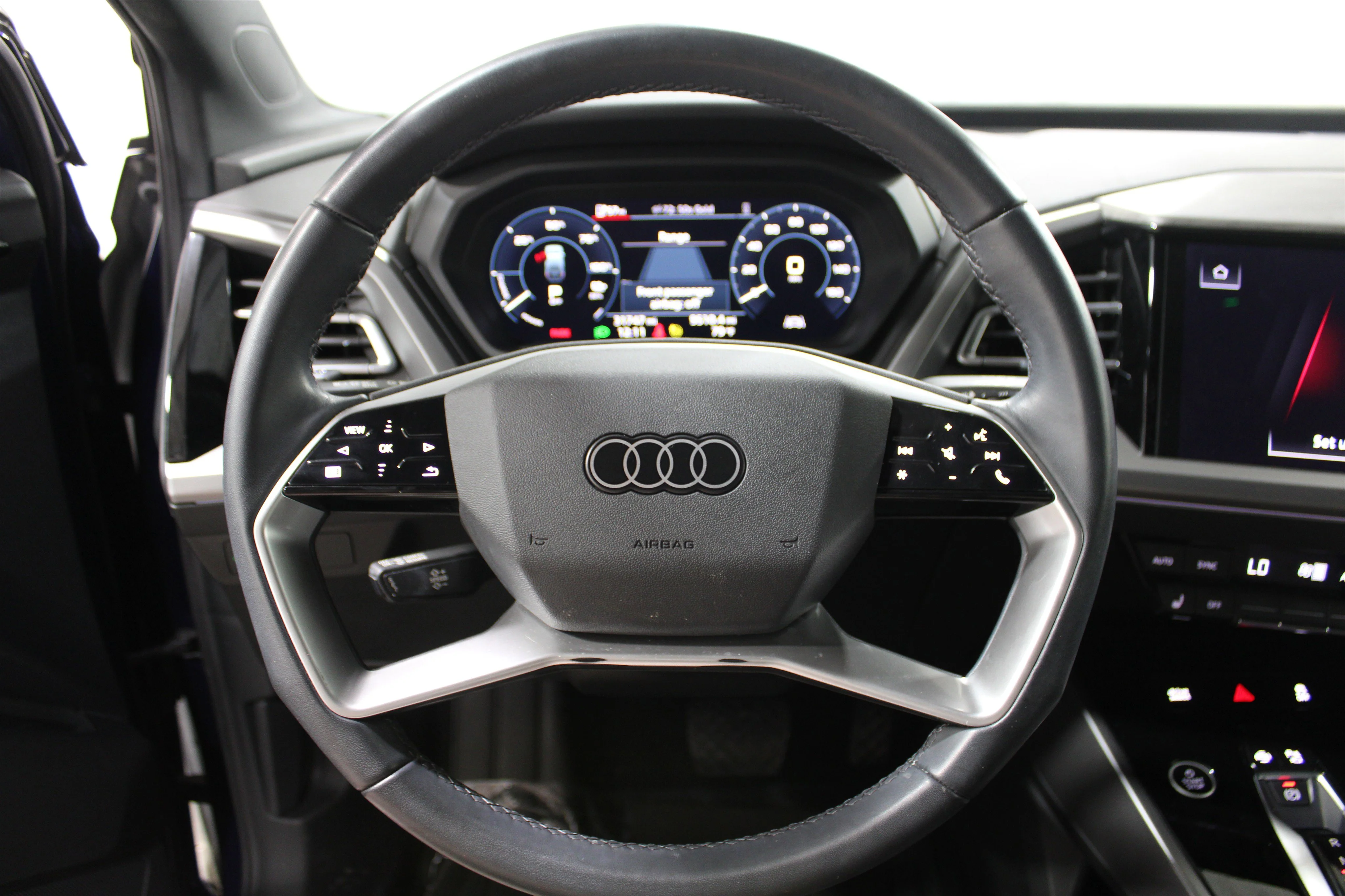2023 Audi Q4 e-tron Premium - Photo 9