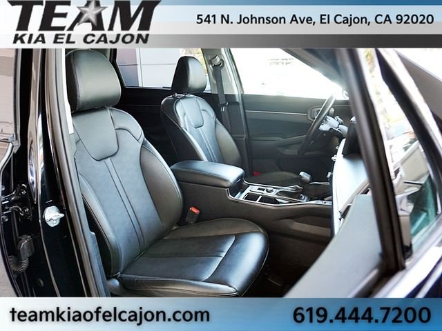 Used 2024 Black Kia X-Line EX image 12