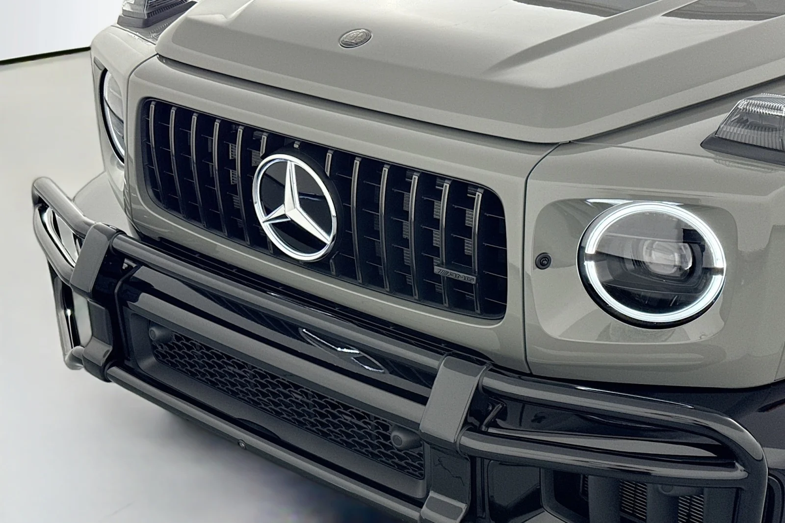 Certified Used 2026 MANUFAKTUR Arabian Grey Mercedes-Benz AMG® G 63 image 13