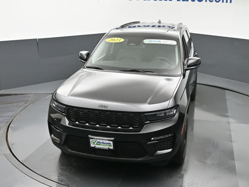 Used 2023 Black Jeep Limited image 29